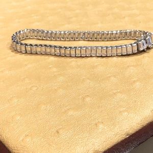 Pretty baguette cut SS/ CZ bracelet!